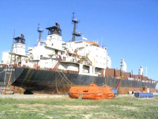 Tribunalul a decis: nava Ileana a Petromin va fi vândută pe 15 iunie